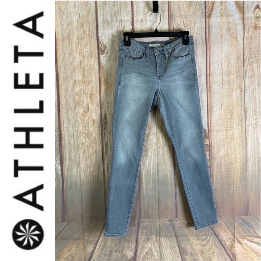 ➡️Athleta Sculpter Skinny in Grey Wash Jean Size 4P